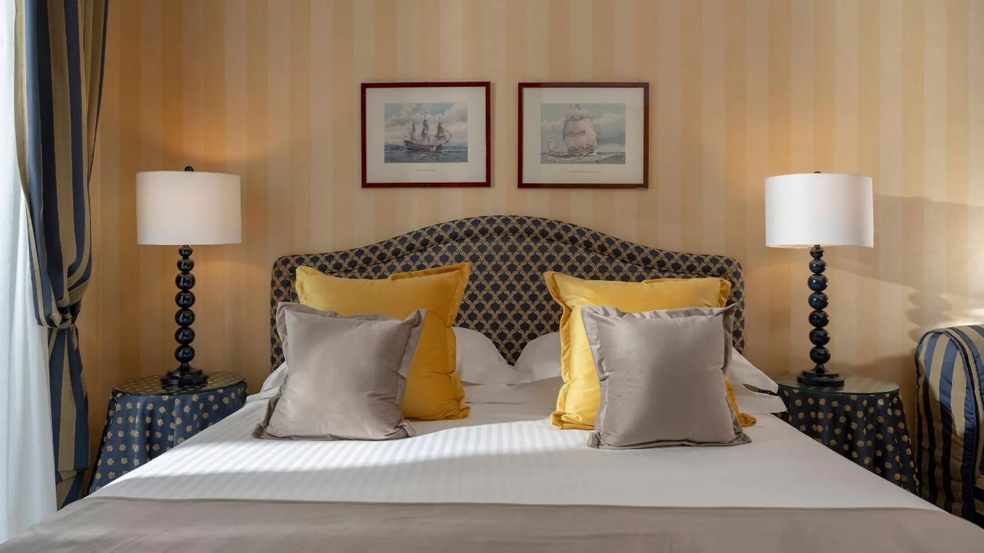 Hotel Lungomare Riccione 4*,  Italy