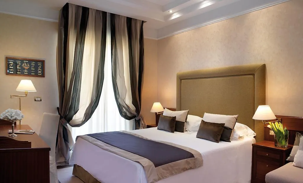 ****  Hotel Lungomare Riccione Itálie